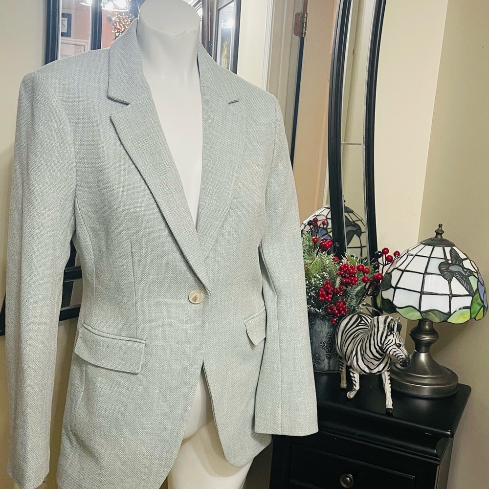 H&MElegant Light Gray Blazer